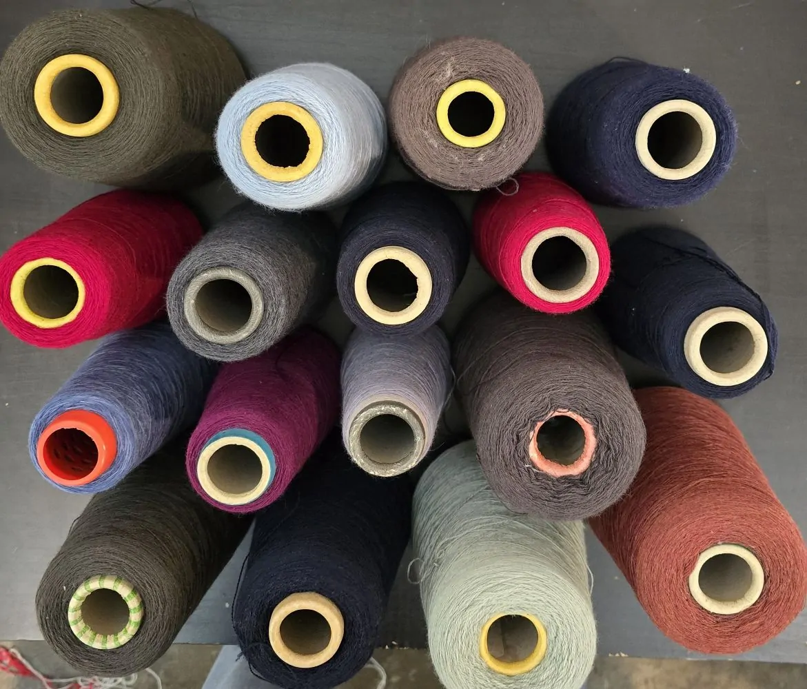 Confezione 3 kg filato merino extrafine irrestringibile 2/30