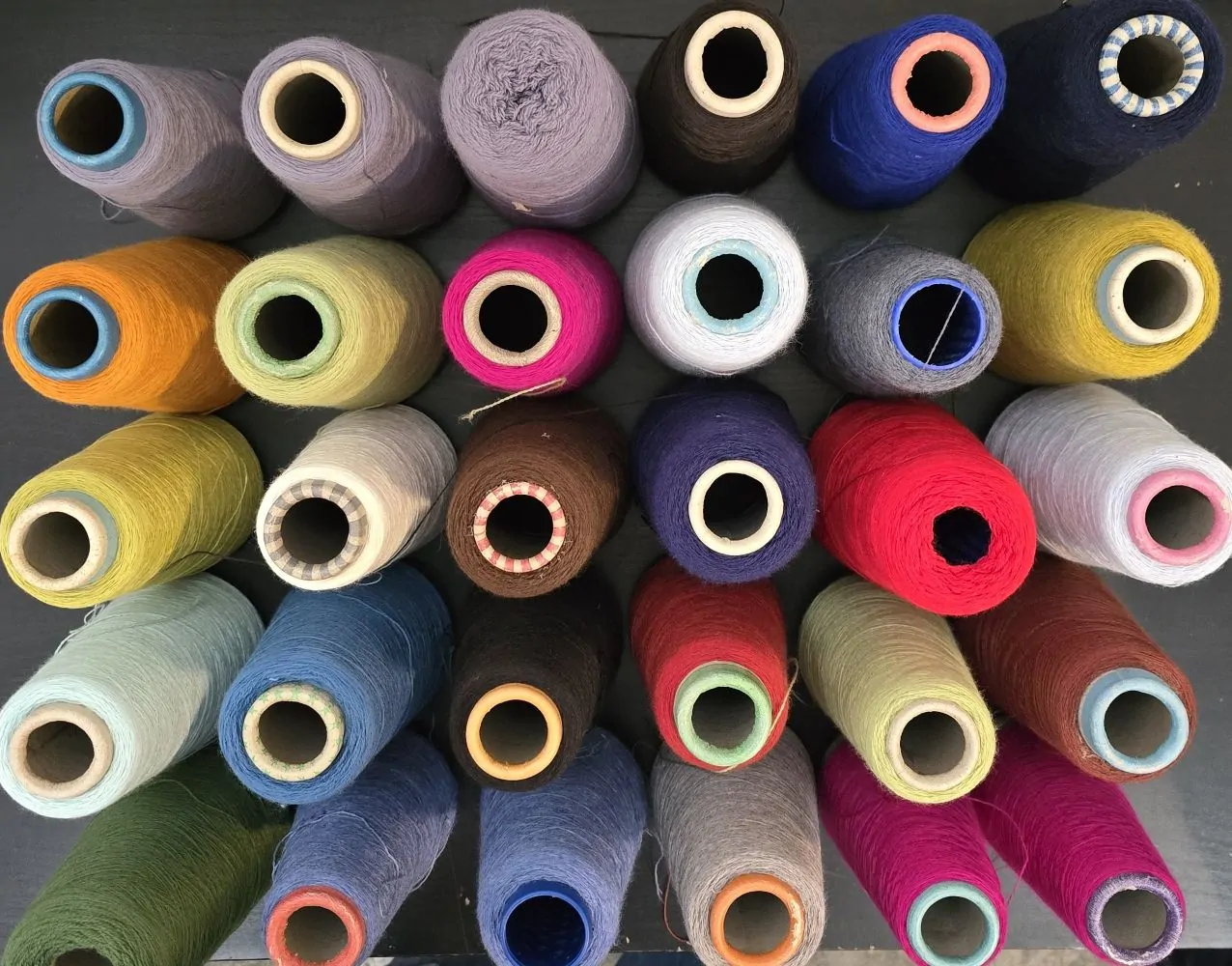 Pack 3 kg 100% merino extrafine irrestringible yarn nm 2/30