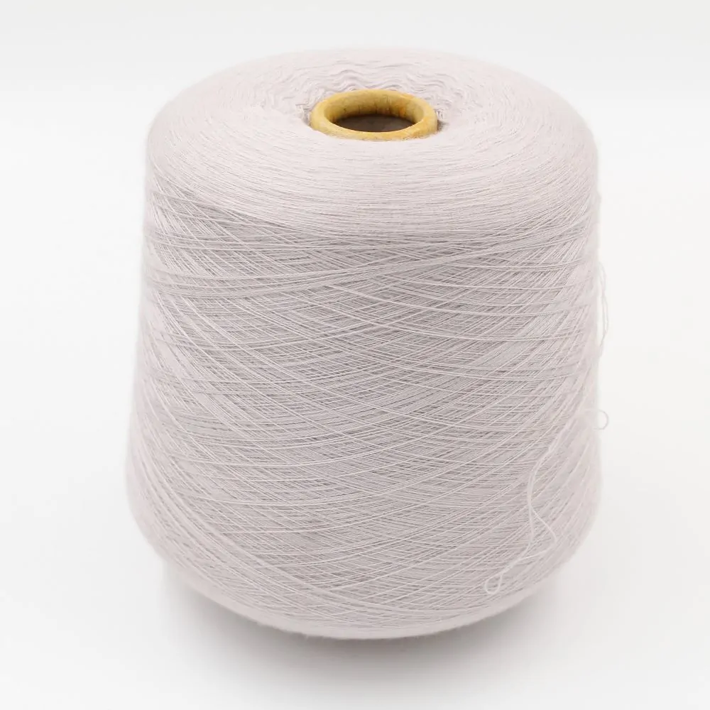 Filato 75% merinos extrafine 25% seta nm 2/48 colore bianco rocche 520gr