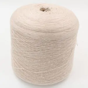 Filato cashmere/seta con paillettes nm 1/6 colore beige rocche 520 gr