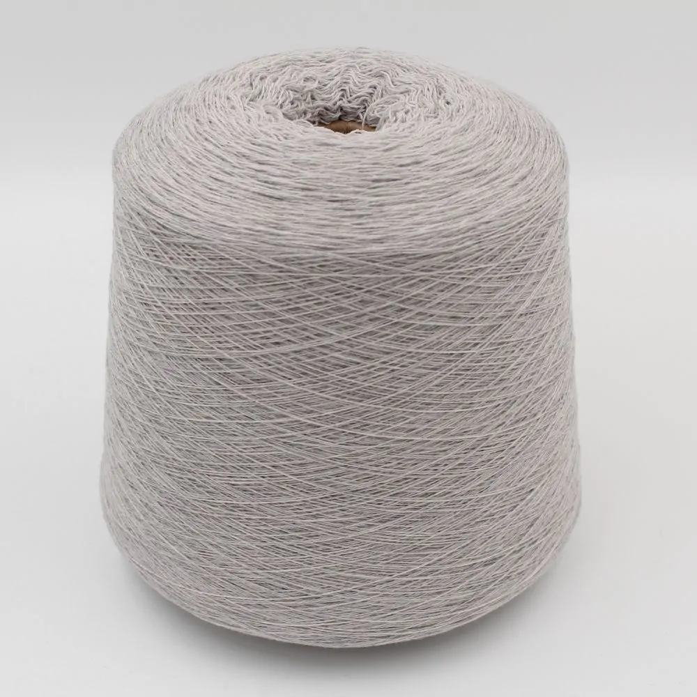 Filato 2/28 100% Cashmere colore grigio chiaro rocche 490 gr