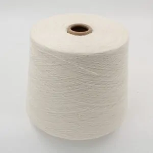 Filato da macchina 2/30 70% merino extrafine 30% cashmere colore bianco rocca 500 gr