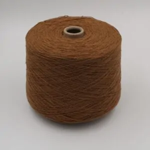 ALTER-ECO filato 97% cashmere 3% lana merino nm 2/12 colore cammello scuro rocche 570 gr