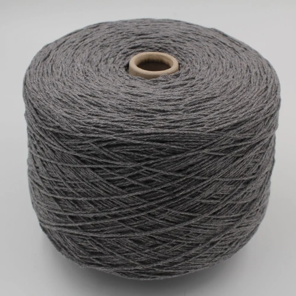 Filato cashmere 97% merinos 3% nm. 5/12 colore grigio medio rocche 500gr