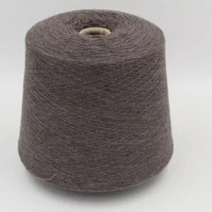 Yarn for knitting machine 2/30 70% merino extrafine 30% cashmere color dark brown cones 530 gr