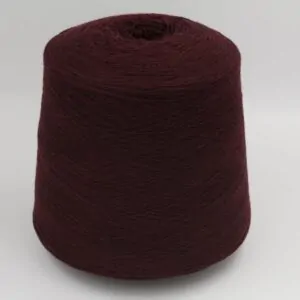 Filato da macchina 2/30 70% merino extrafine 30% cashmere colore bordeaux rocca 520 gr