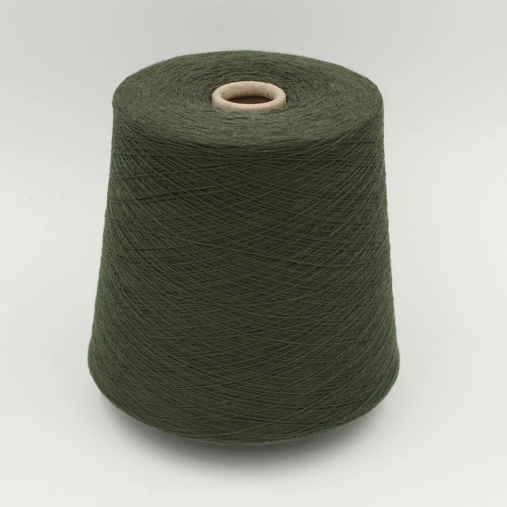 Filato 2/28 100% Cashmere colore verde rocche 550gr