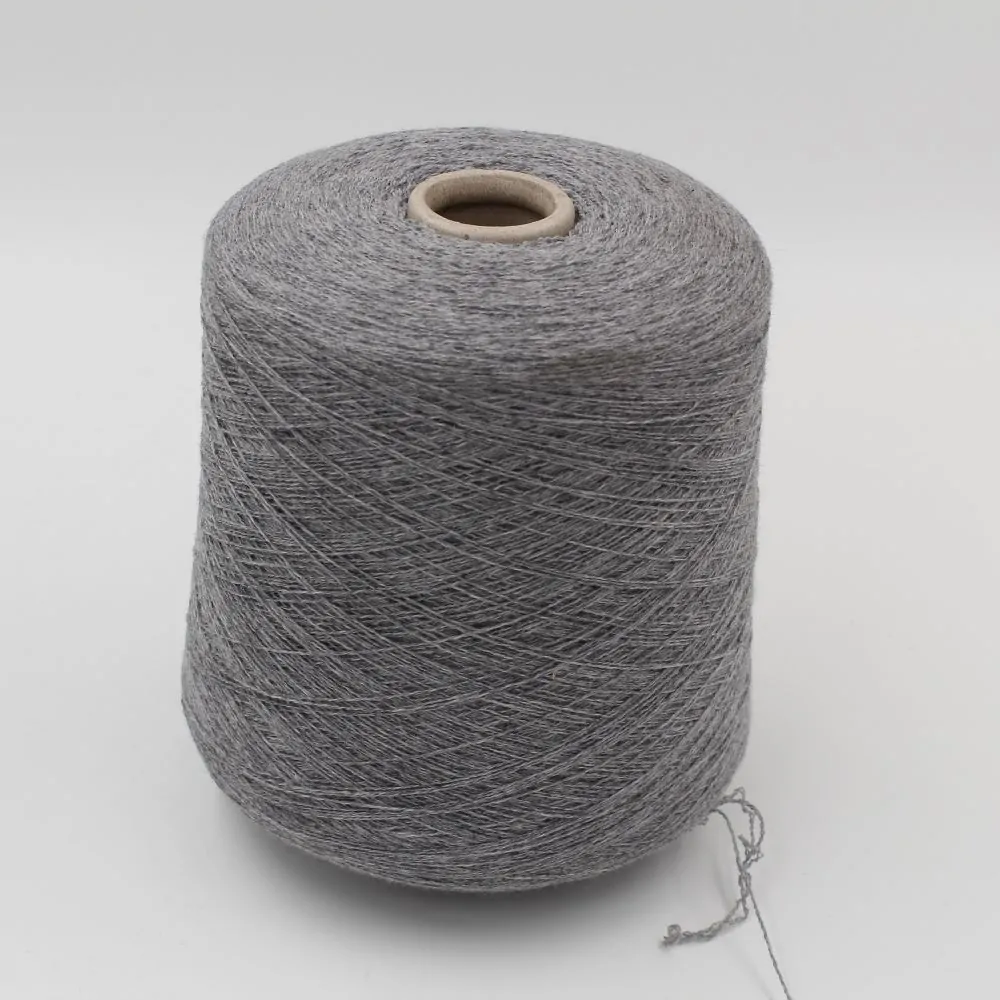 MAY 97% cashmere 3% poliammide nm.13500 colore grigio medio rocche 540gr