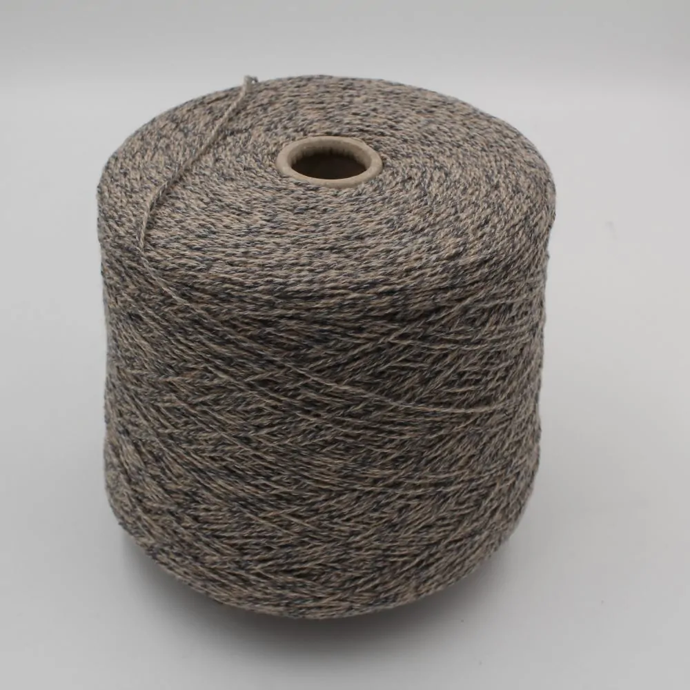 QUATTROECO 97% Cashmere 3% Merinos nm. 3000 colore multicolore rocche 560gr