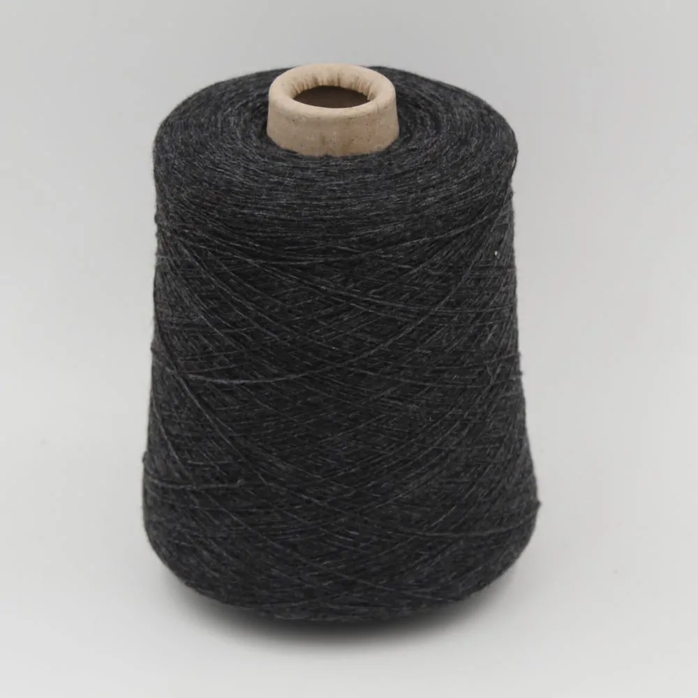 Filato cashmere 60% poliammide 40% nm 2/28 colore grigio scuro rocche 450 gr