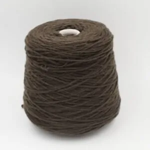 LAMBS 100% lambswool nm. 1250 color rotten green cones 540gr