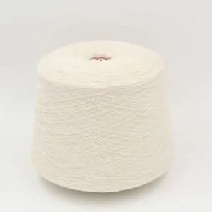 Filato Nm. 2/25 70% merino extrafine 30% cashmere colore bianco naturale rocca 550gr