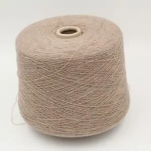 Filato 2/28 100% Cashmere colore naturale rocche 620 gr